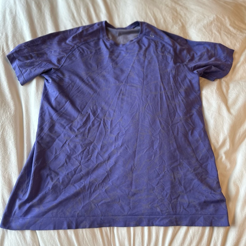 Lululemon top